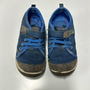 Stride rite USED size 9W toddler